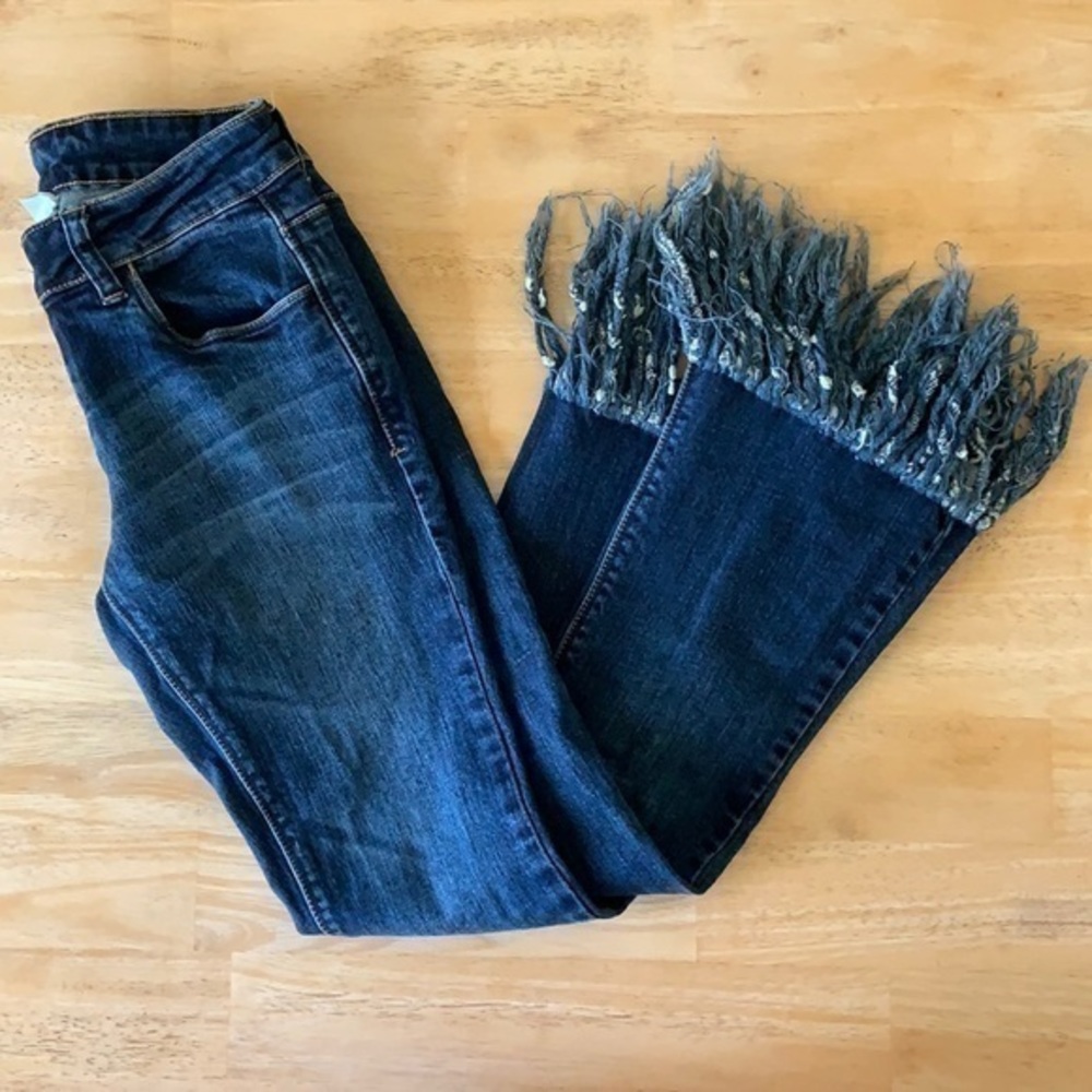 LITZ Frayed Fringe Hem Cropped Jeans - Picture 10 of 12